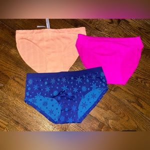 Victoria’s Secret panties NWT size medium